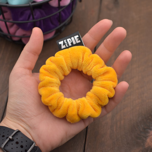 MINI / velvet / yellow